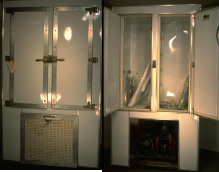 Double door refrigerator