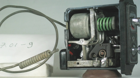 Refrigeration hydraulic thermostat